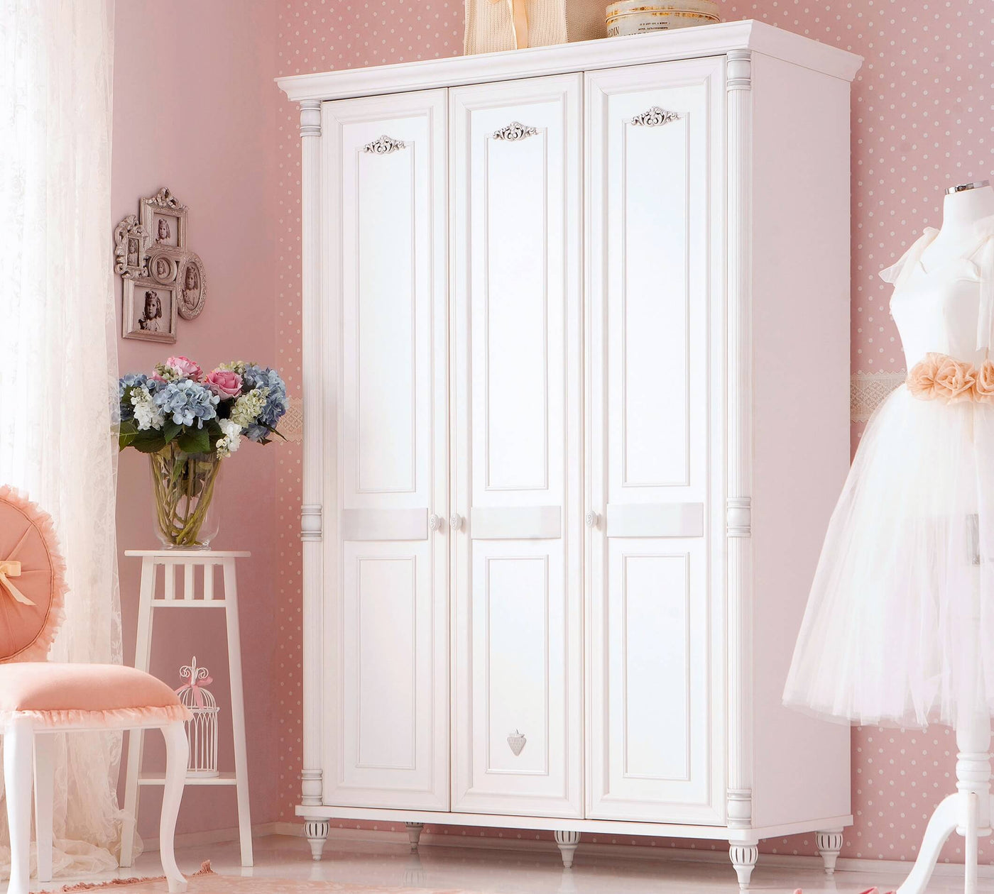 ROMANTIC 3-door wardrobe