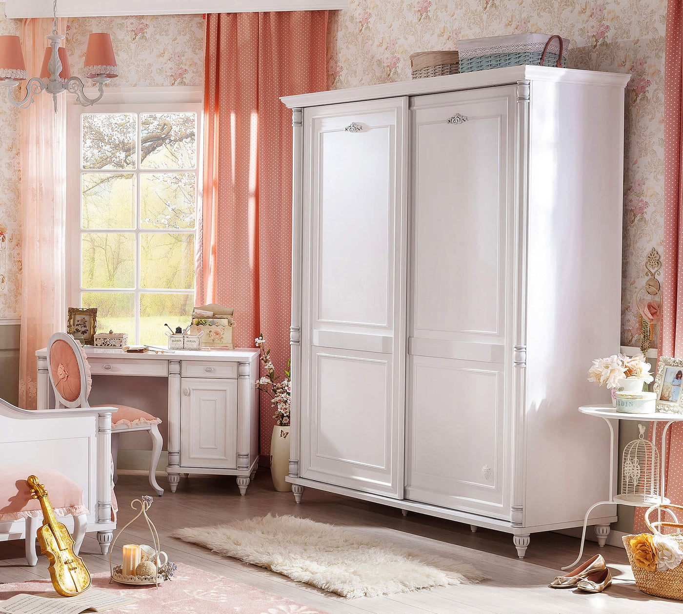 ROMANTIC Sliding door wardrobe