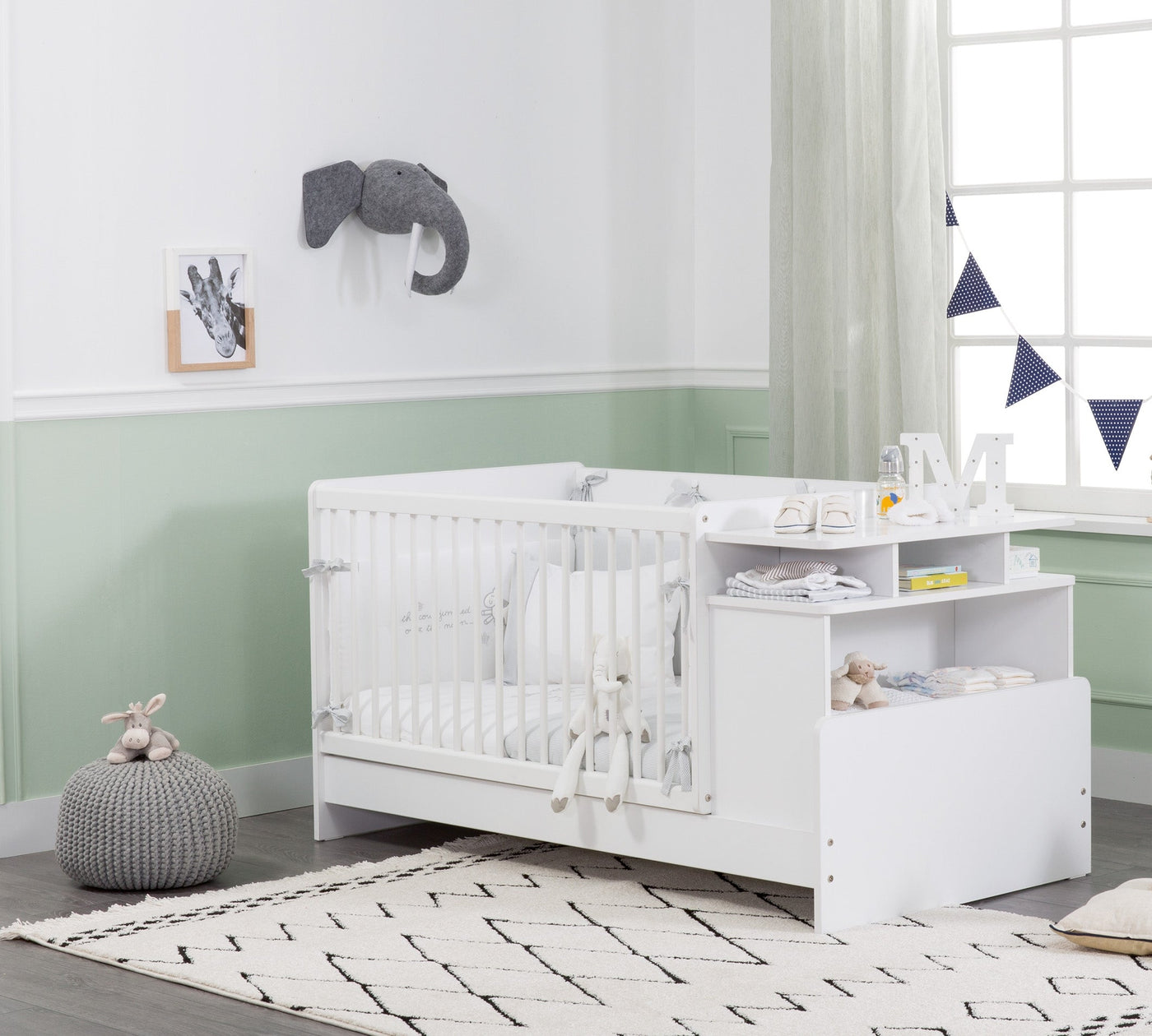 Adjustable Baby Bed with Table (110x70)