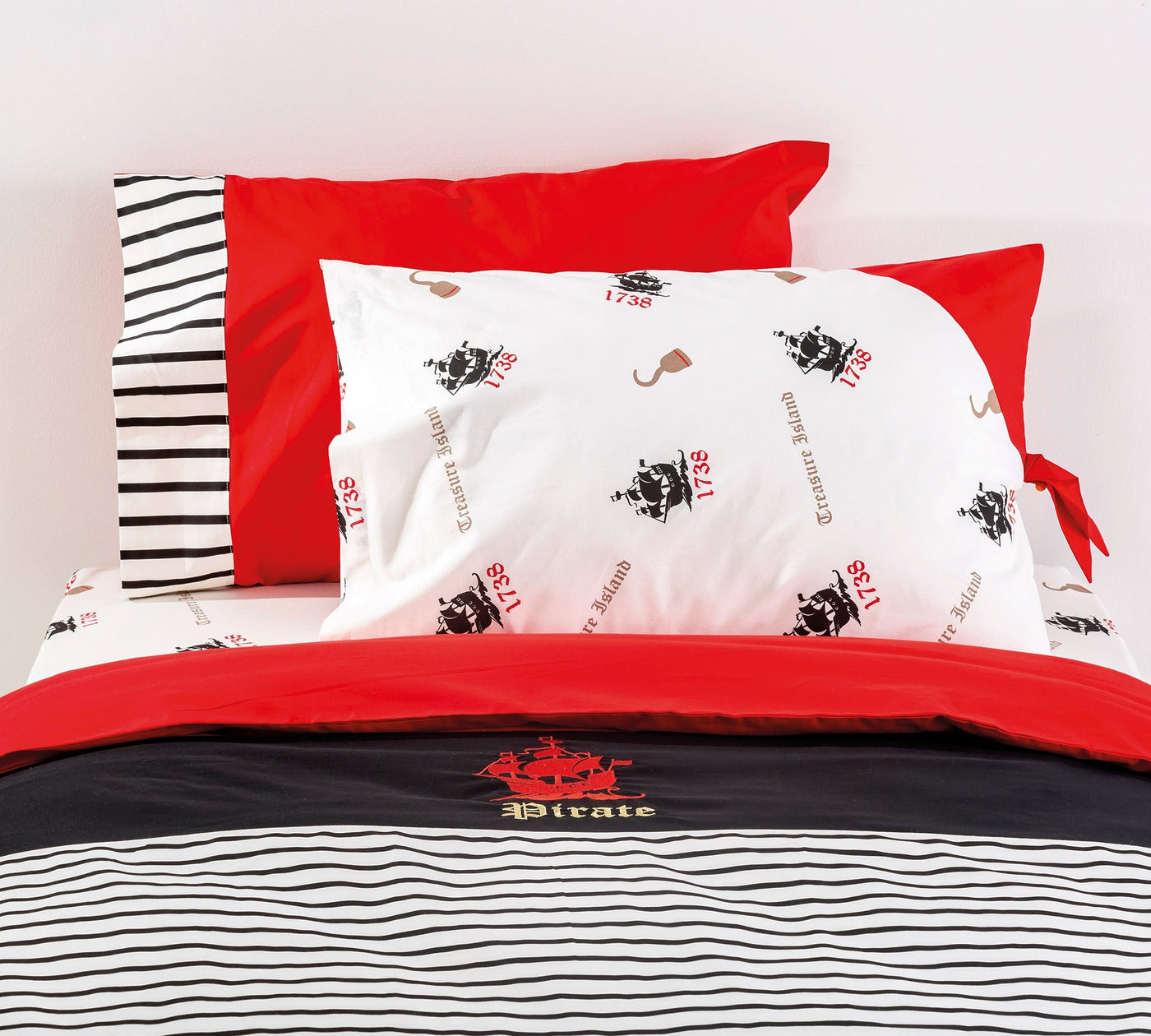 PIRATE quilt set